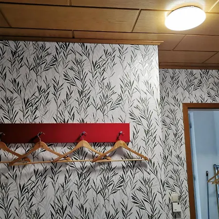 بيت للعطل Cosy 3 Whg Incl Grosser Wohnkueche, Smart Tv, Wlan, Eutelsat & Astra Satelliten Tv, Viele Parkplaetze Vorhanden, Langzeitmiete