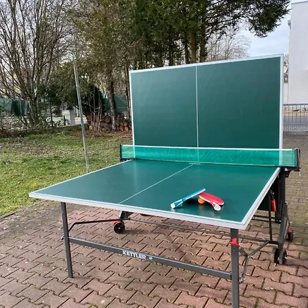 Cosy 3 Whg Incl Grosser Wohnkueche, Smart Tv, Wlan, Eutelsat & Astra Satelliten Tv, Viele Parkplaetze Vorhanden, Langzeitmiete بيت للعطل Floersheim am Main