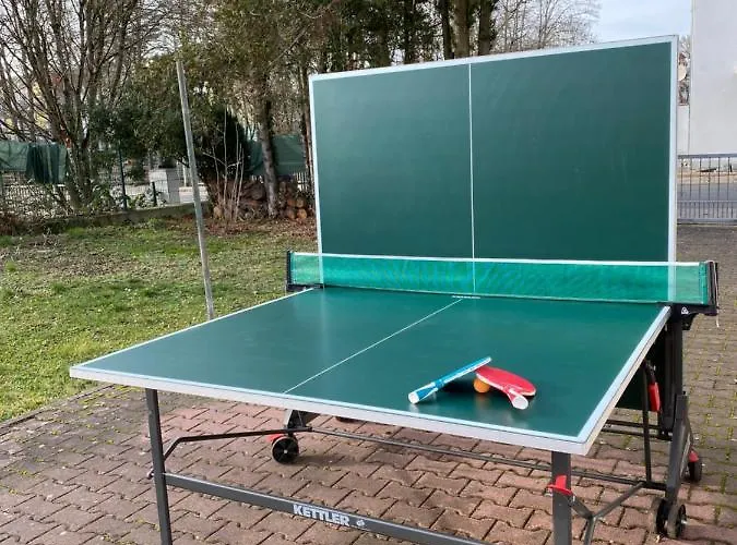 Cosy 3 Whg Incl Grosser Wohnkueche, Smart Tv, Wlan, Eutelsat & Astra Satelliten Tv, Viele Parkplaetze Vorhanden, Langzeitmiete 別荘 フレールスハイム・アム・マイン